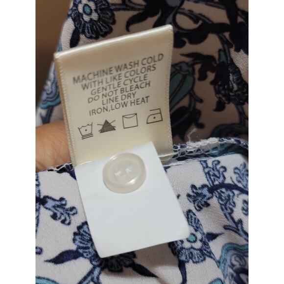 Max Studio Blouse Women's Small Blue White Boho Print Long Sleeve Peasant Top - Picture 12 of 13